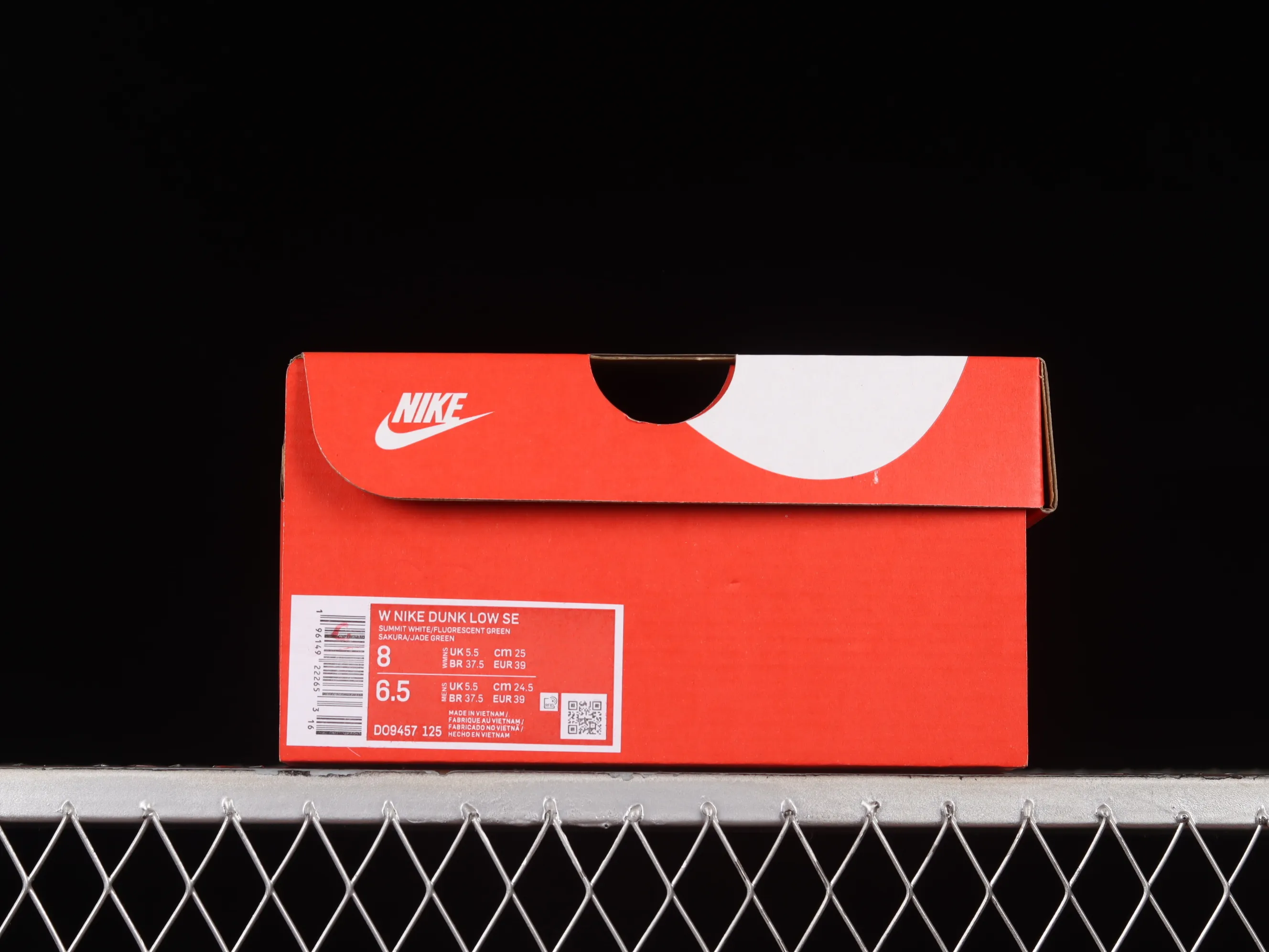 All Categories Nk SB Dunk Series Nk SB Dunk Low Low-top sneakers Nk SB Dunk Low "85" Spring Flower SB low-top sports and leisure sneakers DO9457-125
